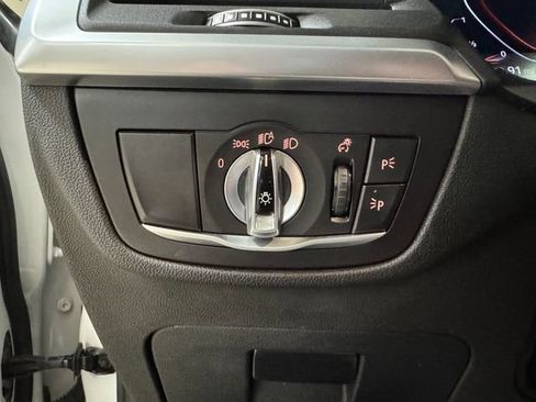 Used 2023 BMW X3 sDrive30i w/ Premium Package RWD image 10