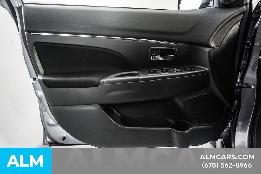 Used 2024 Mitsubishi Outlander Sport ES AWD/4WD image 21