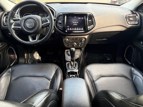 Used 2018 Jeep Compass Limited AWD/4WD image 17