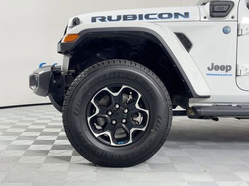 Used 2023 Jeep Wrangler Unlimited Rubicon 4xe image 12