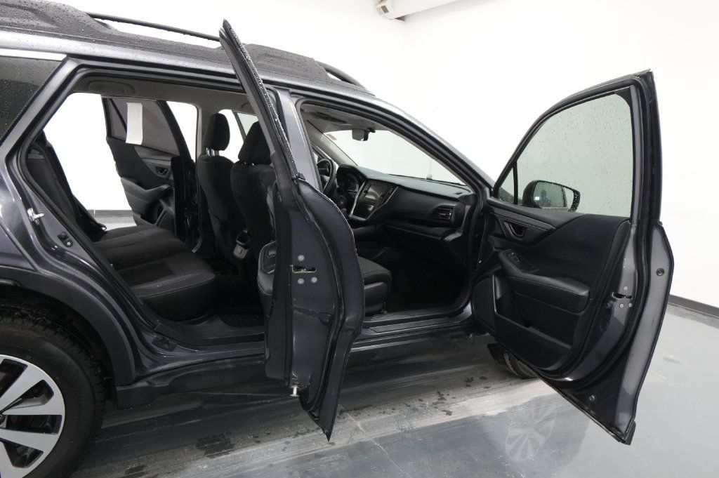 Used 2022 Subaru Outback AWD/4WD image 25