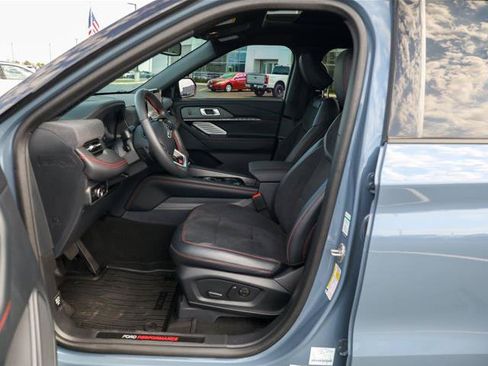 Certified 2025 Ford Explorer ST AWD/4WD image 2