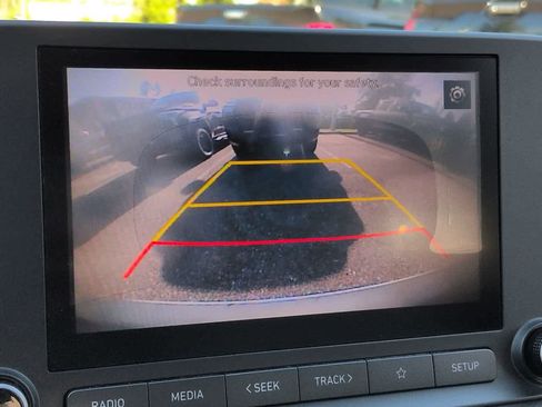 Used 2022 Hyundai Kona SEL FWD image 19