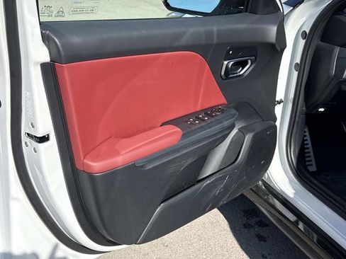 New 2026 Kia K4 GT-Line Turbo image 10