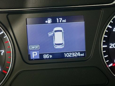 Used 2020 Kia Sorento LX AWD/4WD image 24