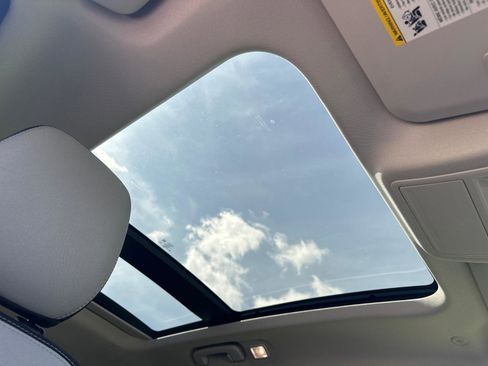 Certified 2023 Ford Escape Active w/ Tech Pack #2 image 8