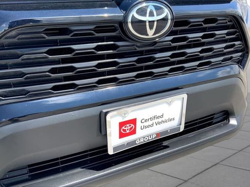Used 2023 Toyota RAV4 XLE Premium FWD image 29