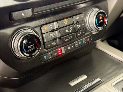 Used 2018 Ford F150 Lariat w/ Equipment Group 502A Luxury image 16