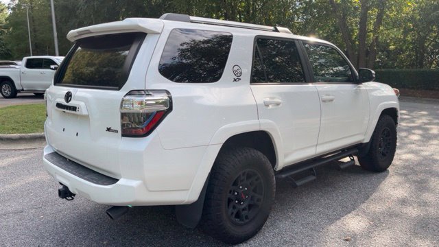 Used 2023 Toyota 4Runner SR5 Premium w/ Moonroof Package AWD/4WD image 9