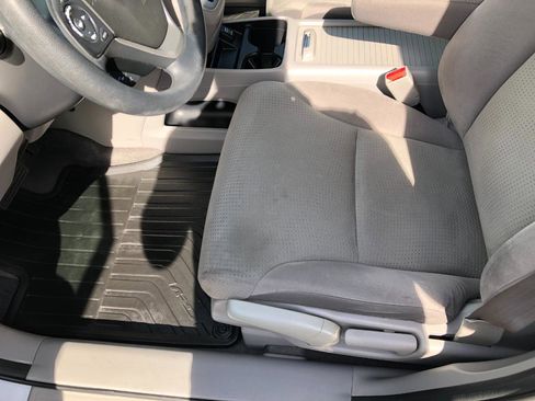 Used 2012 Honda CR-V EX image 10