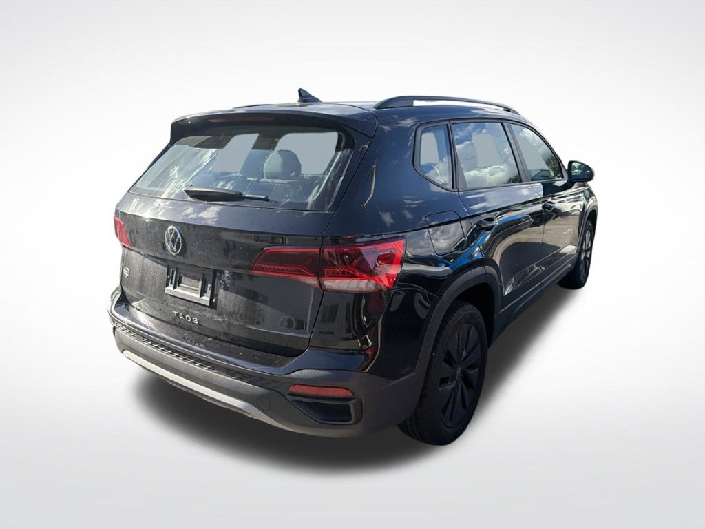 Used 2024 Volkswagen Taos S FWD image 9