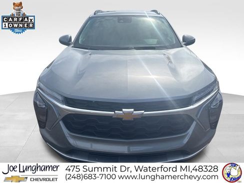 Certified 2024 Chevrolet Trax LT w/ Driver Confidence Package FWD image 9