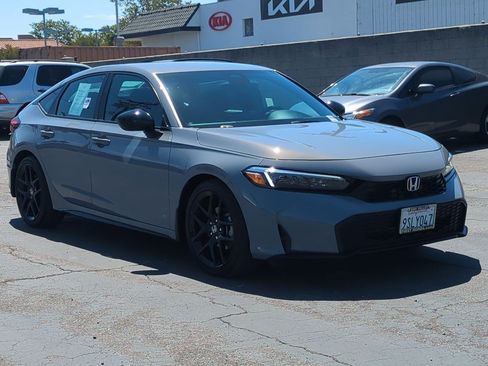 Used 2026 Honda Civic Sport image 3