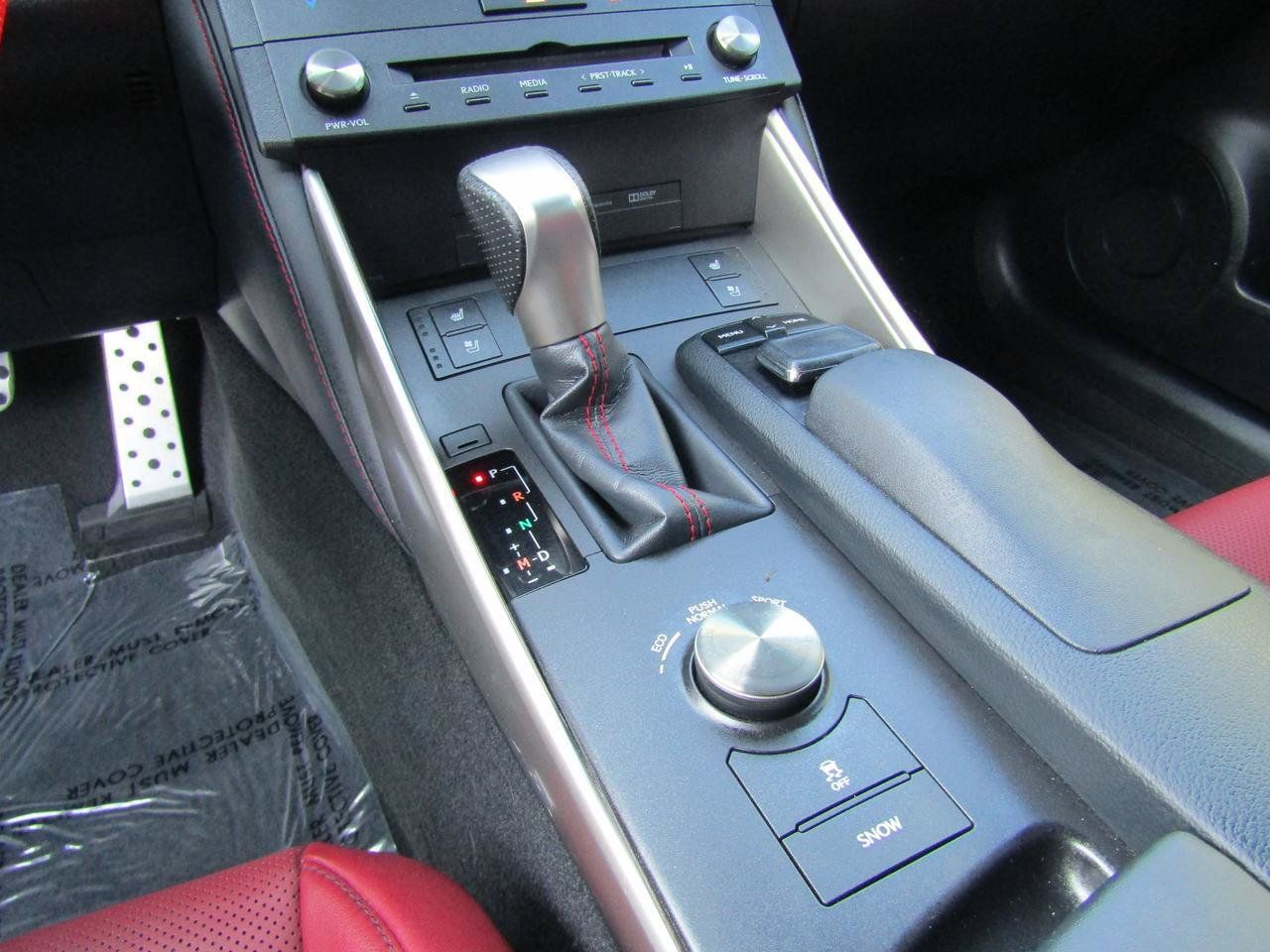 Used 2015 Lexus IS 250 w/ F-Sport Package RWD image 19