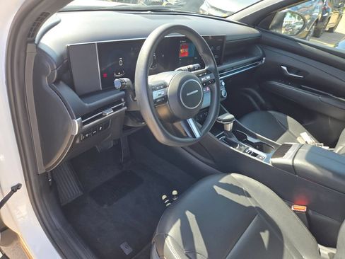 Used 2025 Hyundai Santa Cruz SEL FWD image 15