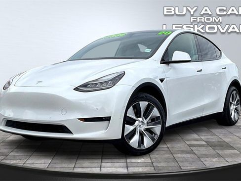 Used 2020 Tesla Model Y Long Range image 11