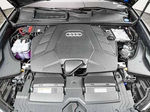 New 2026 Audi Q8 Premium Plus AWD/4WD image 3