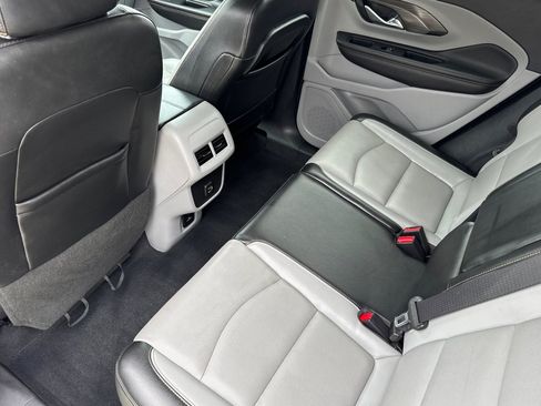 Used 2019 GMC Terrain SLT w/ Preferred Package AWD/4WD image 27