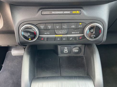 Used 2024 Ford Escape Active AWD/4WD image 13