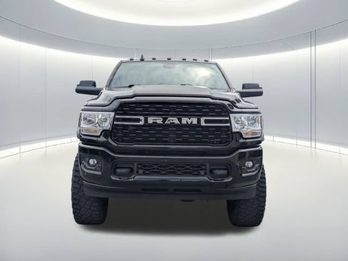Used 2022 RAM 2500 Big Horn w/ Level C Equiment Group AWD/4WD image 9