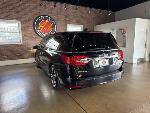 Used 2018 Honda Odyssey Elite image 18