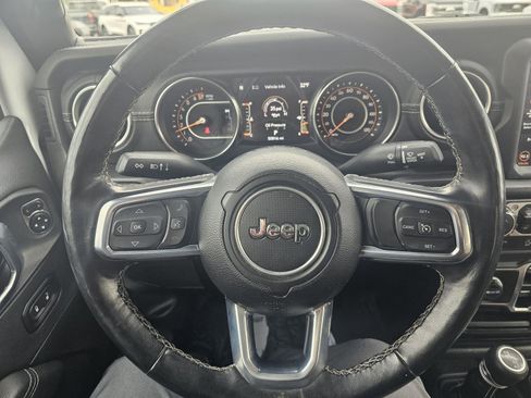 Used 2023 Jeep Gladiator Overland w/ Popular Equipment Package image 20