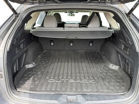 Used 2023 Subaru Outback Premium AWD/4WD image 26