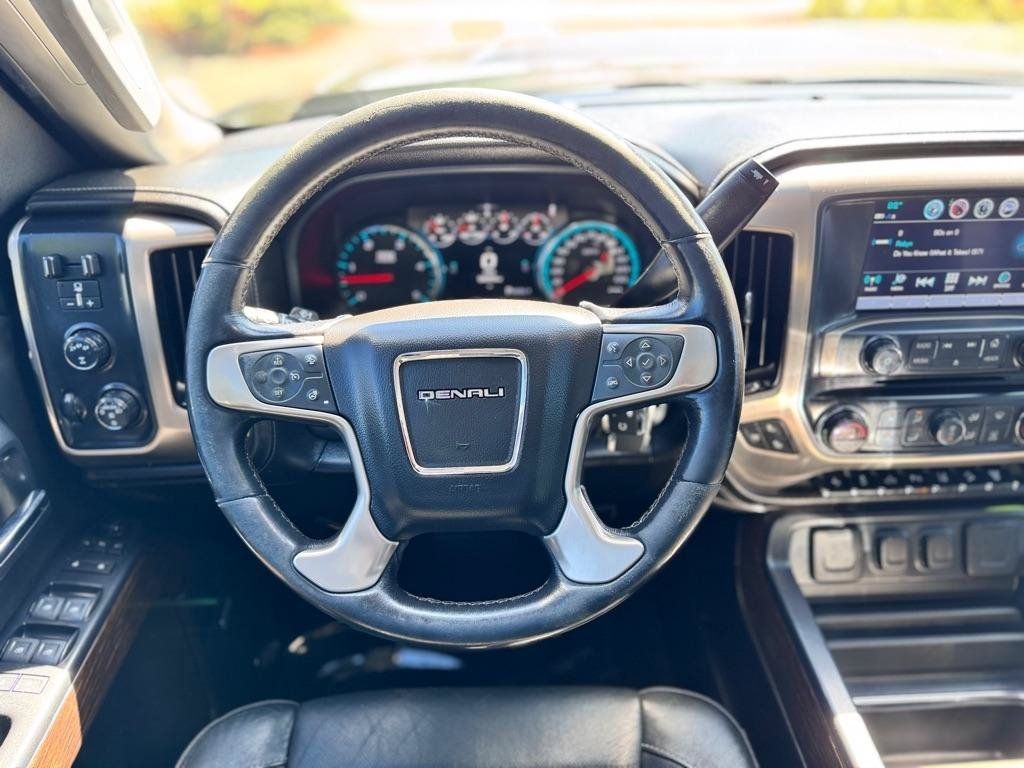 Used 2019 GMC Sierra 3500 Denali w/ Duramax Plus Package AWD/4WD image 12