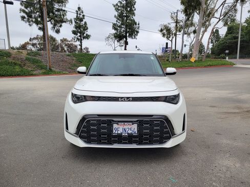 Certified 2023 Kia Soul GT-Line FWD image 4