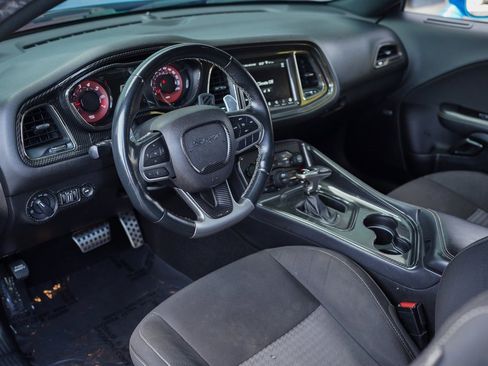 Used 2019 Dodge Challenger SRT Hellcat Redeye image 19