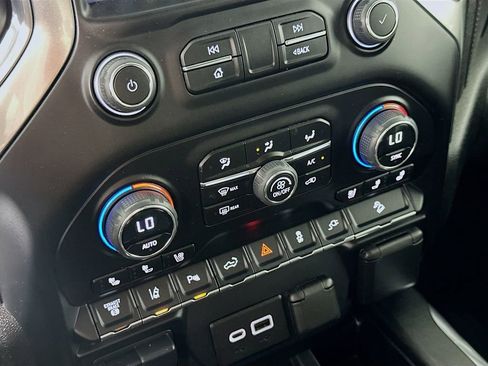 Used 2023 Chevrolet Silverado 2500 LTZ w/ LTZ Premium Package image 26