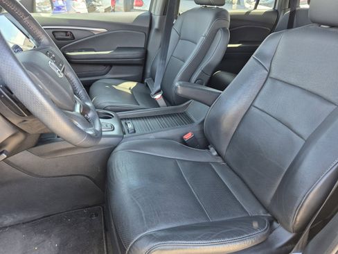 Used 2022 Honda Passport EX-L image 16