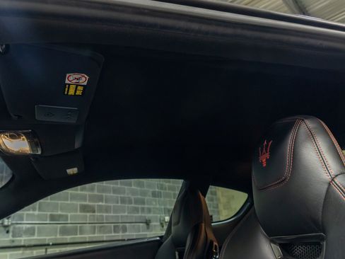 Used 2018 Maserati GranTurismo Sport RWD image 56