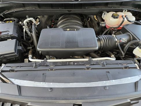 Used 2025 Chevrolet Tahoe High Country image 36