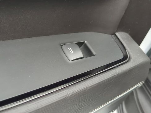 Used 2024 GMC Sierra 1500 AT4X image 30