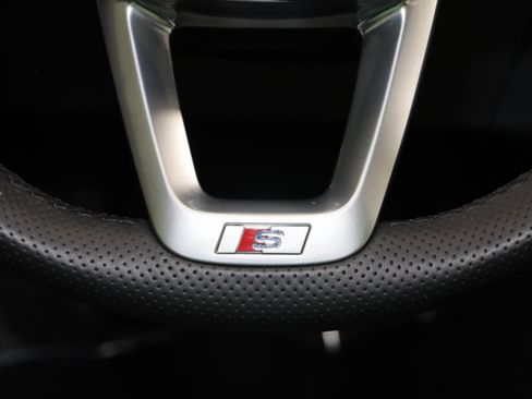 Used 2024 Audi Q5 e Premium Plus image 43