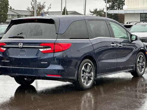 Used 2022 Honda Odyssey Touring image 4