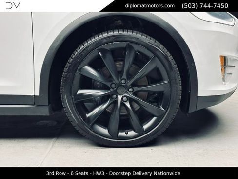 Used 2020 Tesla Model X Long Range AWD/4WD image 41
