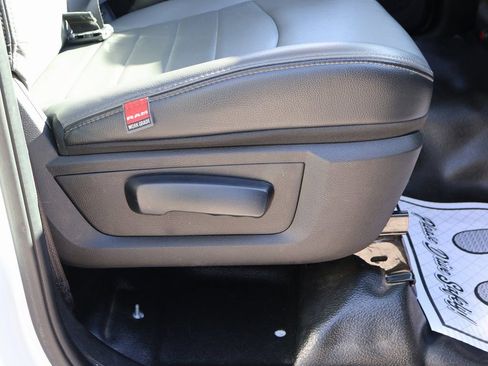 Used 2022 RAM 1500 Tradesman image 10