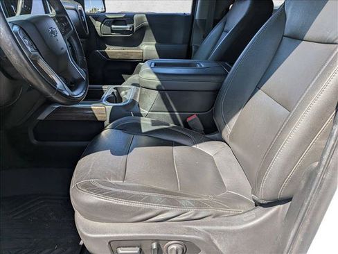 Used 2020 Chevrolet Silverado 1500 LT Trail Boss AWD/4WD image 14