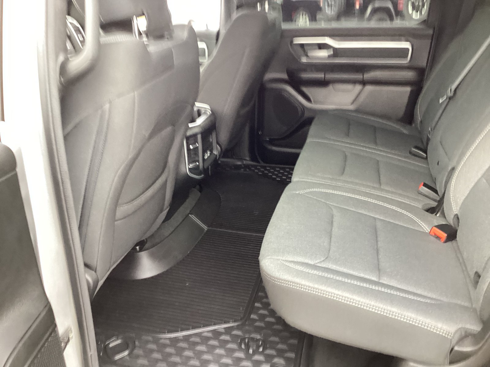 Used 2022 RAM 1500 Big Horn AWD/4WD image 12