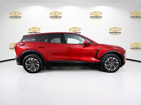 Used 2024 Chevrolet Blazer EV LT AWD/4WD image 8