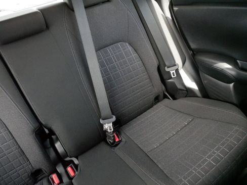 Certified 2025 Honda HR-V LX image 14