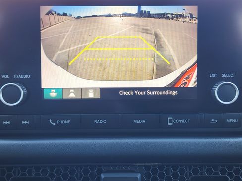 Certified 2023 Honda HR-V LX image 18