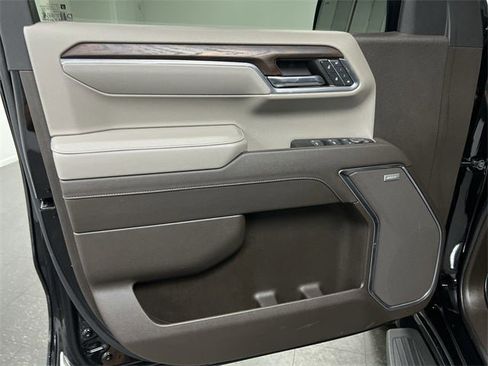 Used 2024 GMC Sierra 1500 SLT w/ SLT Premium Plus Package image 79