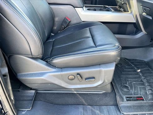 Used 2022 Ford F250 Lariat w/ Chrome Package image 36