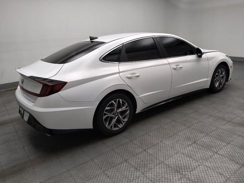 Used 2023 Hyundai Sonata SEL w/ Preferred Accessory Package image 10