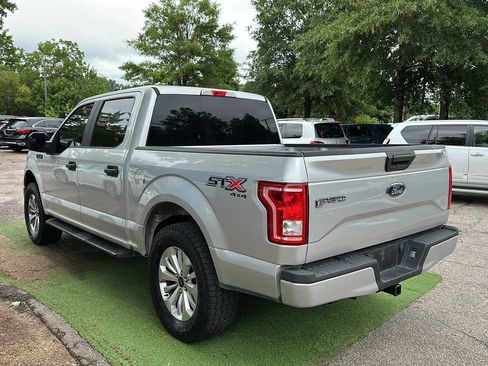 Used 2017 Ford F150 XL w/ Equipment Group 101A Mid AWD/4WD image 4