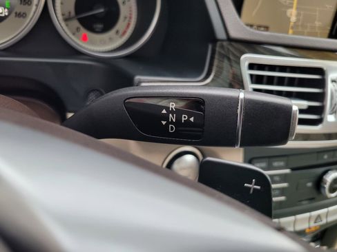 Used 2016 Mercedes-Benz E 350 4MATIC Sedan image 28