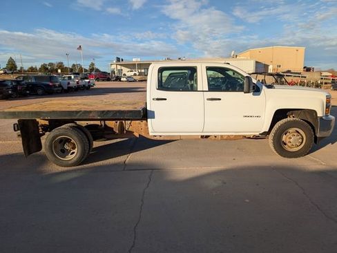 Used 2018 Chevrolet Silverado 3500 W/T image 8